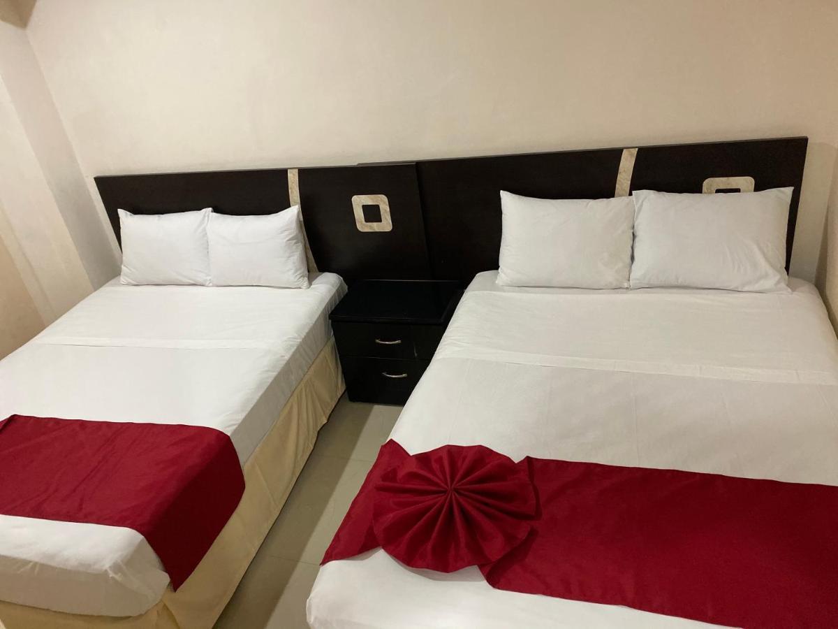 Suites La Roca By R&T แคนคูน ภายนอก รูปภาพ