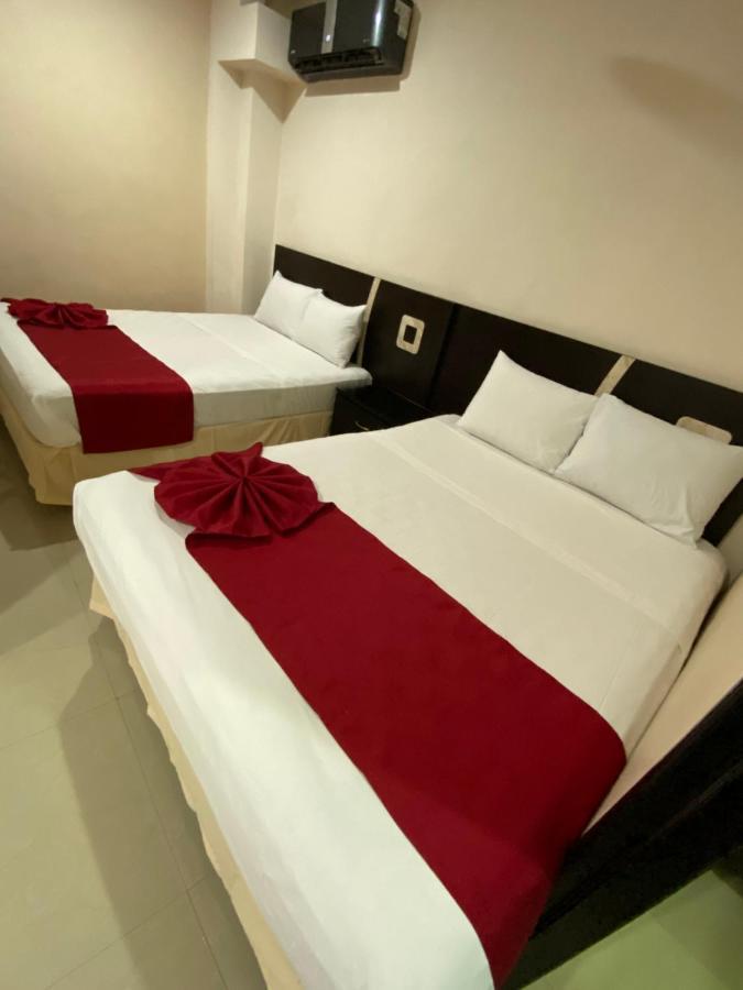 Suites La Roca By R&T แคนคูน ภายนอก รูปภาพ