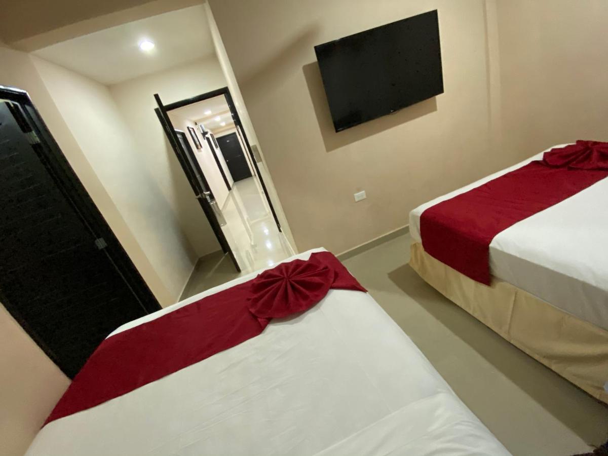 Suites La Roca By R&T แคนคูน ภายนอก รูปภาพ