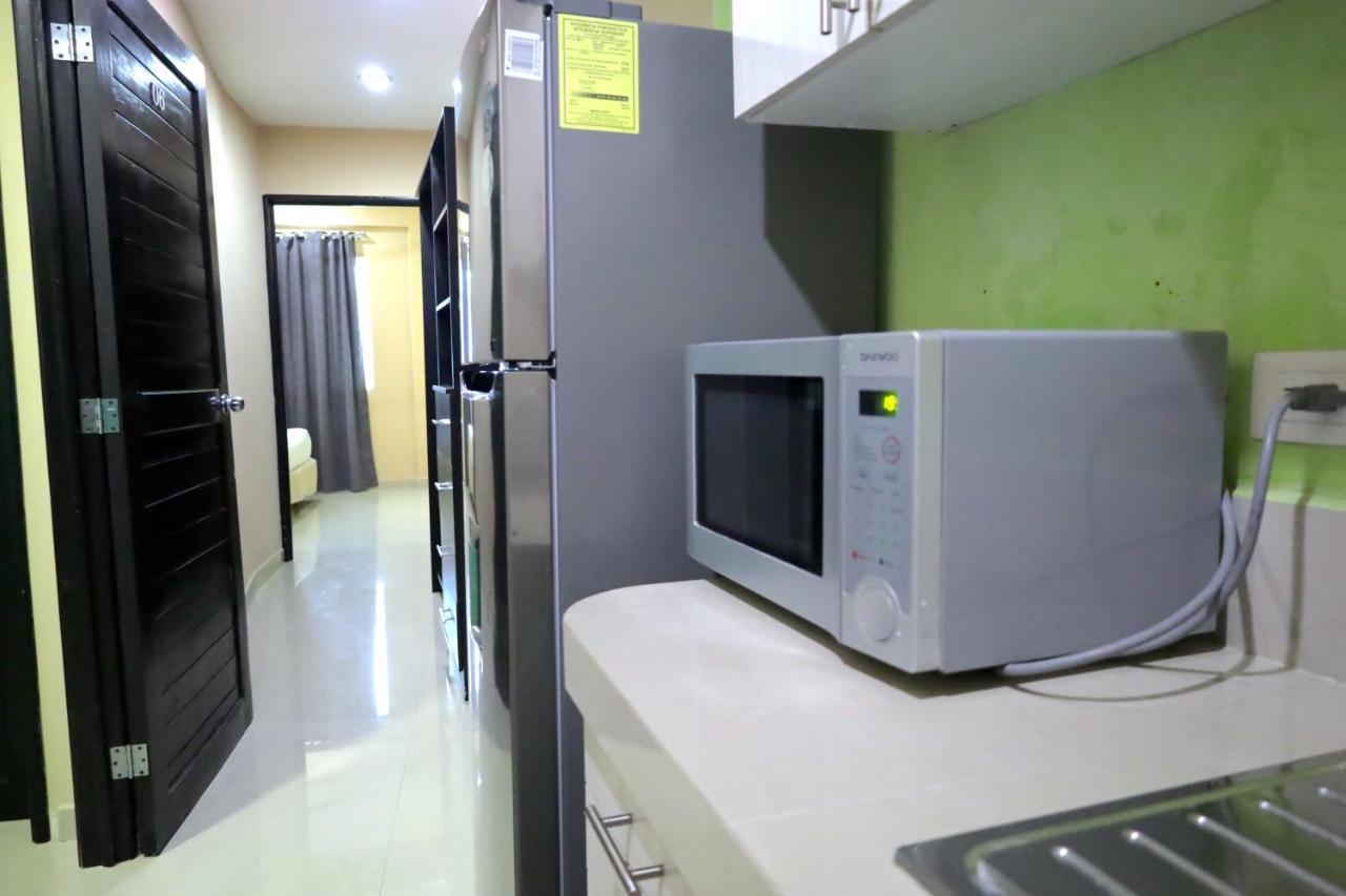Suites La Roca By R&T แคนคูน ภายนอก รูปภาพ